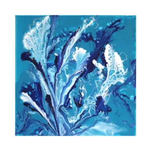 Tableau abstrait intitulé "Floraison corallienne", représentant une composition organique bleue et blanche inspirée du monde sous-marin. Peinture acrylique 40x40 cm sur toile.