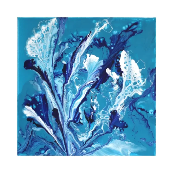 Tableau abstrait intitulé "Floraison corallienne", représentant une composition organique bleue et blanche inspirée du monde sous-marin. Peinture acrylique 40x40 cm sur toile.