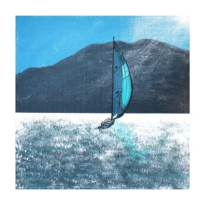 Tableau représentant un voilier solitaire sur la mer scintillante, devant une montagne sombre. Peinture 30x40 cm aux tons bleu clair, noir et turquoise, sur toile.