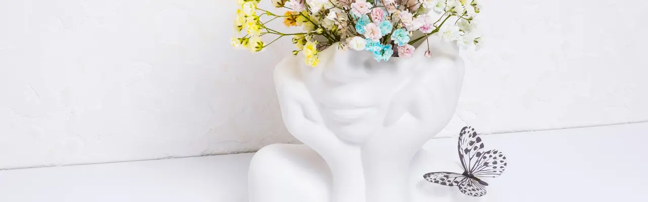 Symbole de la libération des croyances et de la légèreté mentale (papillon).